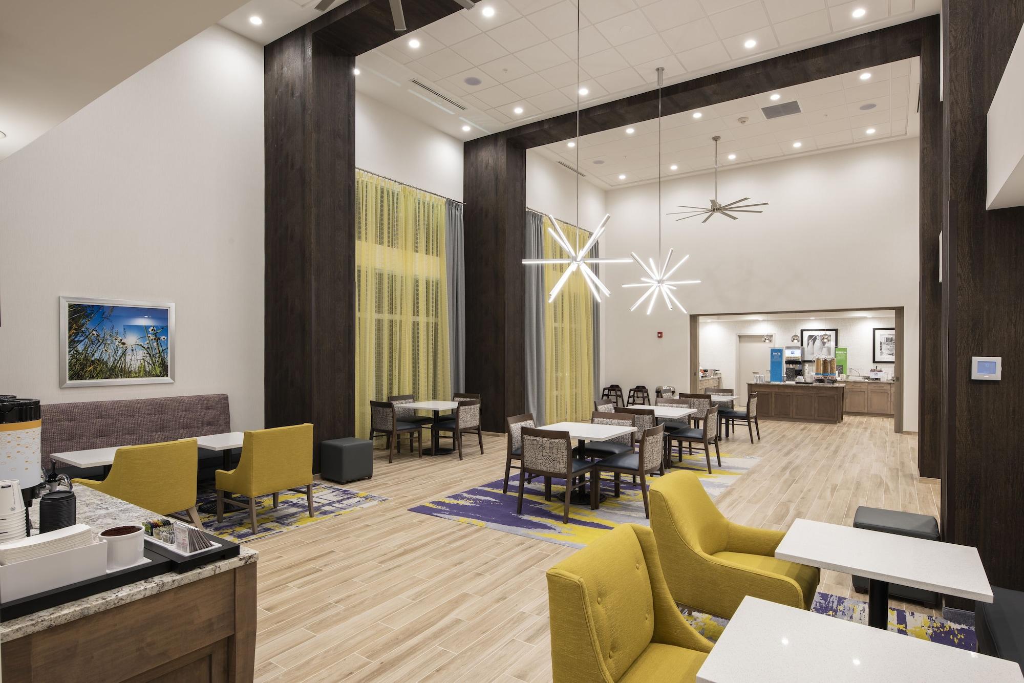 Hampton Inn & Suites Rocky Hill - Hartford South Экстерьер фото