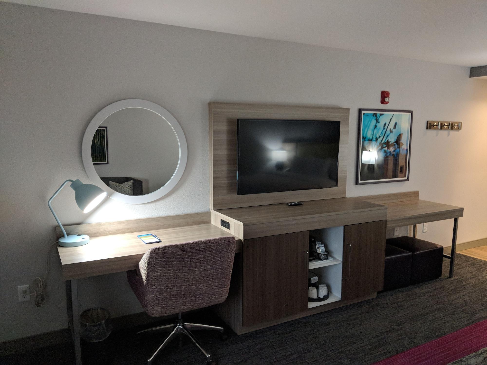 Hampton Inn & Suites Rocky Hill - Hartford South Экстерьер фото